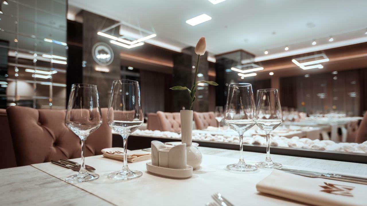 Midtown Hotel บากู ภายนอก รูปภาพ