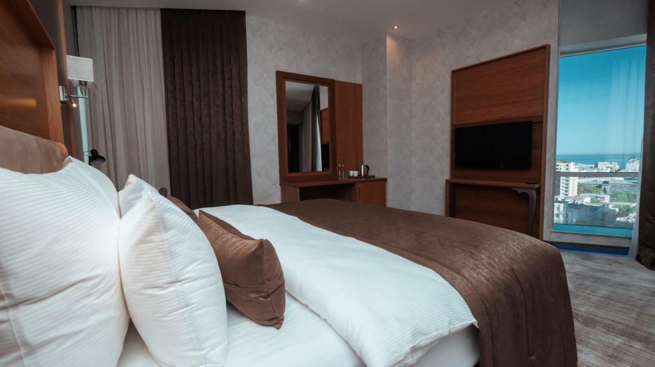 Midtown Hotel บากู ภายนอก รูปภาพ